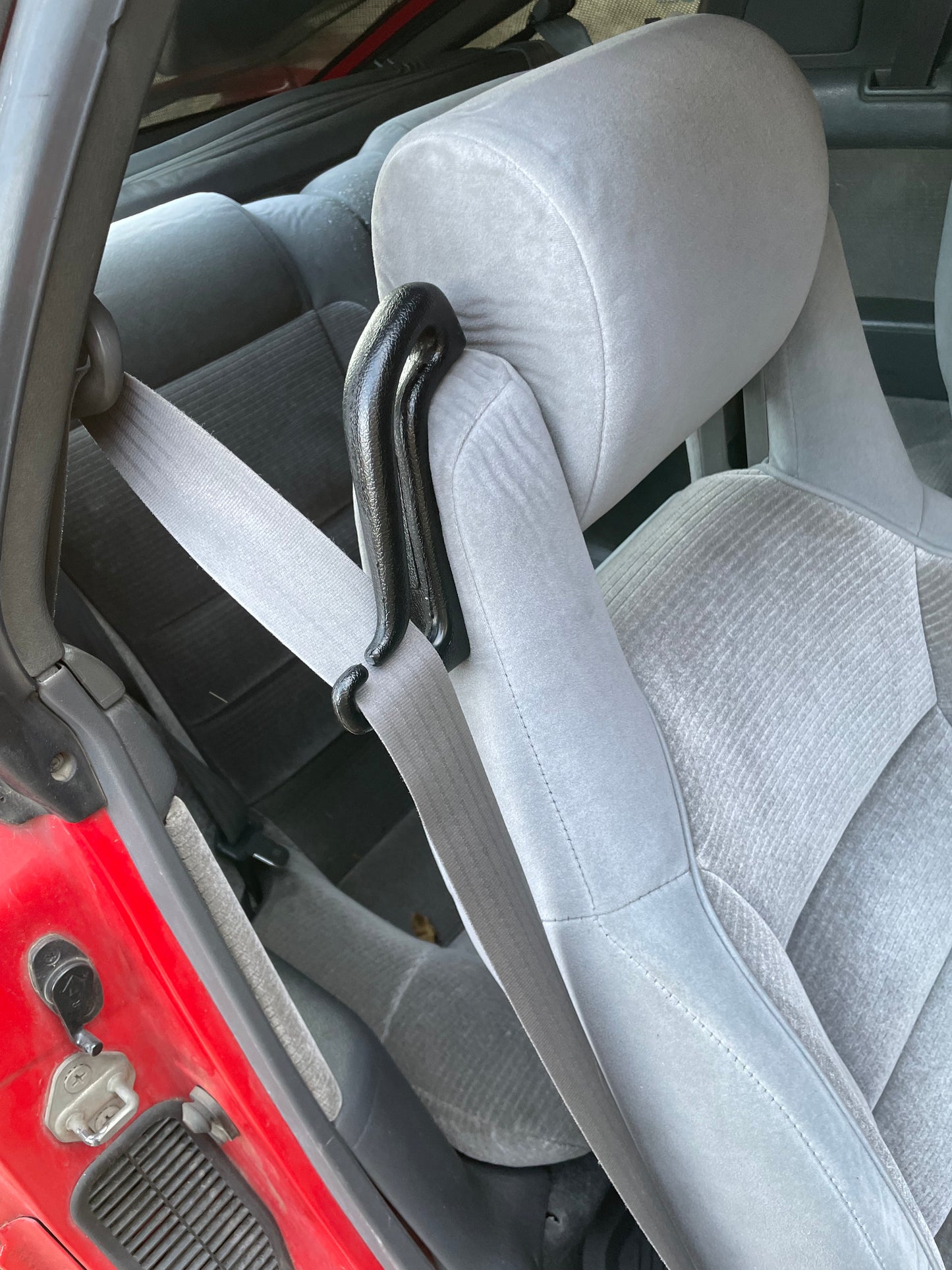 Toyota Supra Mk3 seatbelt guides